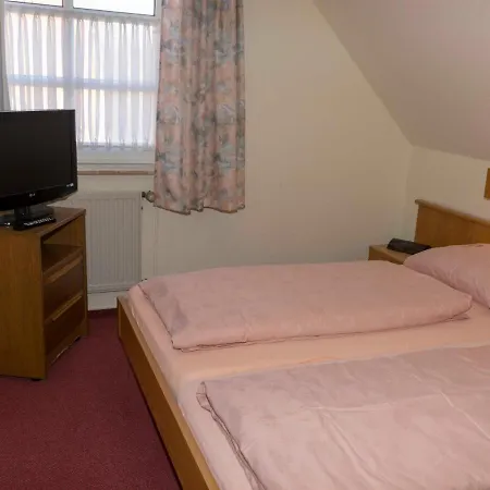 176 Schmidt_s Auss Apartman *